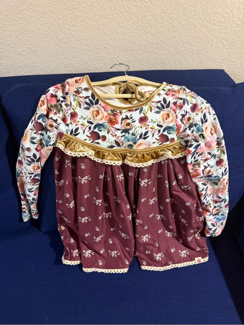 Cheeky Plum Gold Floral Set